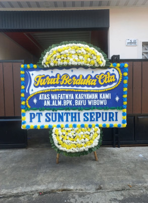 Papan Bunga Duka di Air Padang